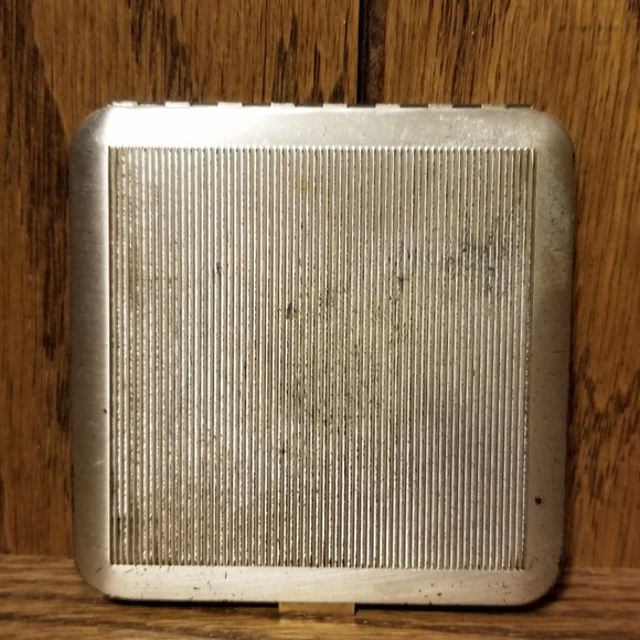 Beautiful vintage Dorset Fifth compact with mirror - Picture 2 of 3